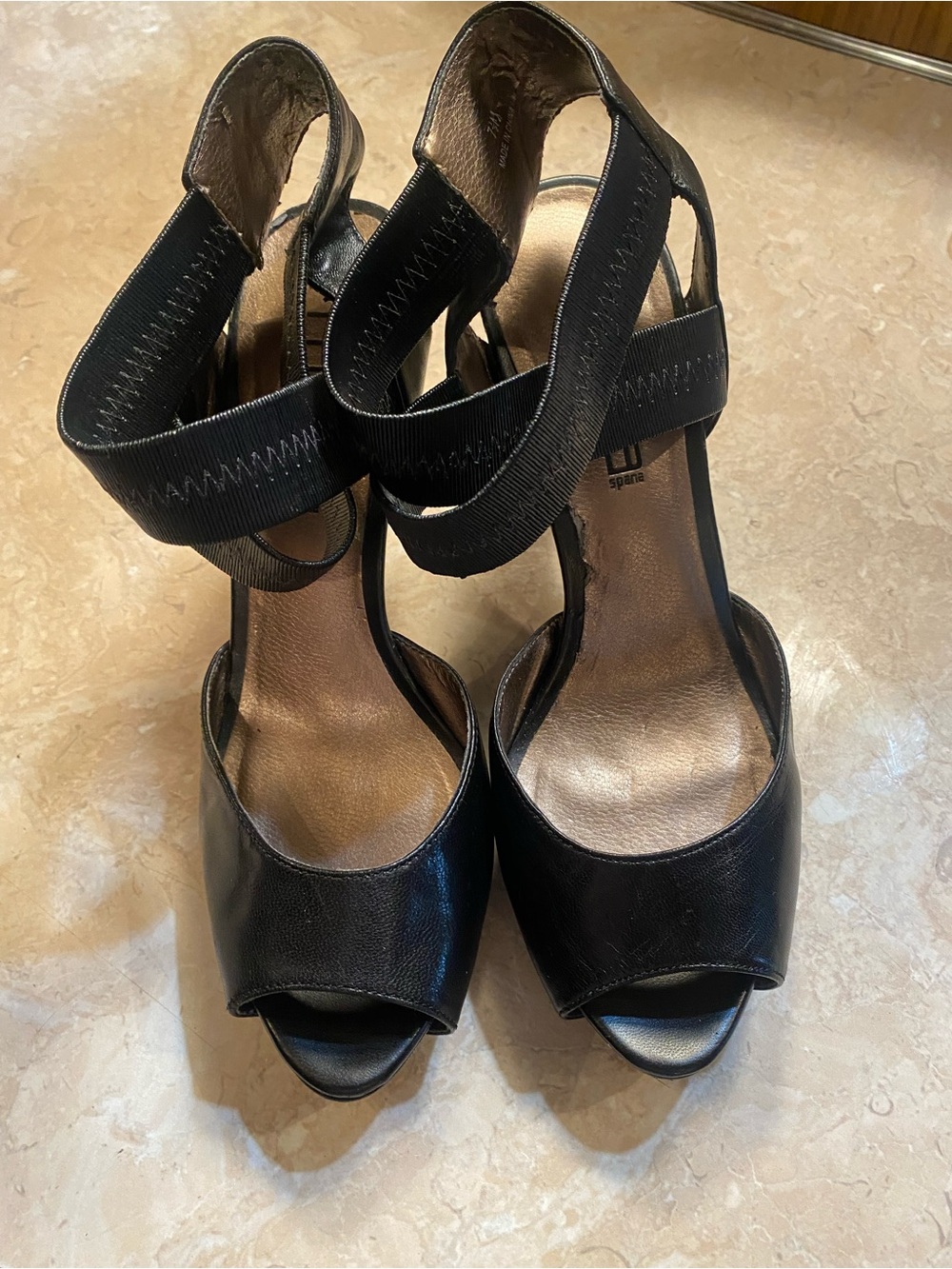 Moda Black Peep-Toe Ankle-Strap Heels